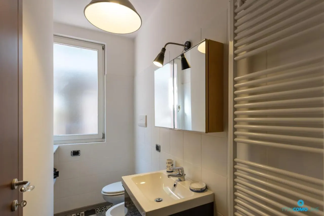 Apartment Maji Como Lake View Varenna Italy